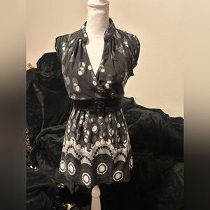 Stylish Black and Gray Women's Blouse